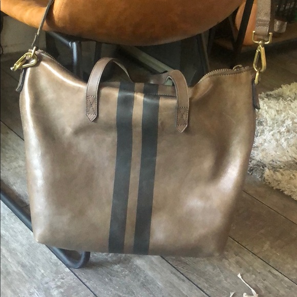 Madewell Handbags - Madewell Medium Zip top Transport Tote- Striped